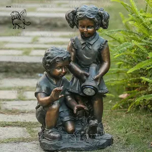 BLVEカスタマイズサイズウエスタンスタイルキャスティングメタルガーデン子供像銅真鍮ブロンズ子供男の子と女の子の彫刻