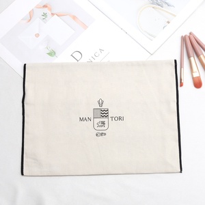 حقيبة على شكل مظروف مصنوعة من نسيج القماش القطني الأبيض بتصميم جديد لعام 2024، حقيبة تغليف وتخزين الفساتين، حقيبة فاخرة مخصصة ضد الغبار لحقيبة اليد - Product Image 3