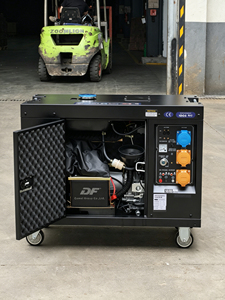 Generador diésel portátil silencioso de 15 kVA con arranque eléctrico y refrigeración por aire - Product Image 3