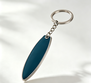 Llavero Personalizado de Aleación de Zinc con Colgante de Tabla de Surf Esmaltado, Porta Llaves Metálico con Impresión Digital, Regalo Promocional - Product Image 4