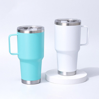 Gobelet personnalisé de 30 oz avec poignée Tasse à café de 30 oz Vasos pour l'extérieur Bouteille d'eau isolée sous vide avec revêtement en poudre avec couvercle Stronghold