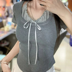 Top deportivo de dos piezas con lazo para mujer con cintura irregular Nueva Camiseta de manga corta de longitud corta para el verano Diseño de especias dulces picantes - Product Image 4