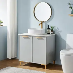 מודרני אירופאי חדר אמבטיה עתיק ארון יהירות עם מלבן זוגי ברזי מים חמים, זרימת מים קלה