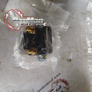 Disjoncteur en plastique Proman 171-2212 1712212 applicable au <span class=keywords><strong>moteur</strong></span> de <span class=keywords><strong>camion</strong></span> C-18, porte-outils intégré IT62H - Product Image 2