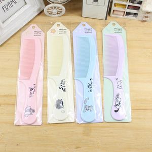 Peine de Pelo de Plástico con Diseño de Dibujos Animados, Colores Variados, Patrón Aleatorio, para Uso en el Hogar o Dormitorios Estudiantiles - Product Image 2
