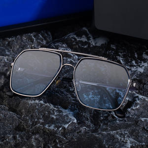 Gafas de sol cuadradas de lujo para hombre, montura metálica, protección UV400, clase 2, gafas de sol para exteriores, gafas de moda. - Product Image 5