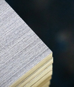 แผ่นไม้ป็อปลาร์แท้ แผ่นไม้เนื้อแข็งขนาดใหญ่ เป็นมิตรกับสิ่งแวดล้อม เกรด E0 คุณภาพเยี่ยม ดีไซน์ทันสมัย สำหรับงานก่อสร้าง - Product Image 6