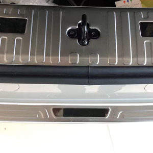 Pour 2023 WuLing Air EV acier inoxydable <span class=keywords><strong>coffre</strong></span> arrière pare-chocs arrière garde <span class=keywords><strong>seuil</strong></span> protecteur porte <span class=keywords><strong>seuil</strong></span> <span class=keywords><strong>seuil</strong></span> plaque garde - Product Image 4