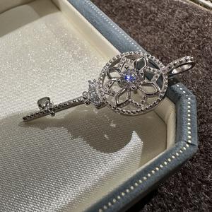 Colgante de Llave de Girasol de Plata Pura S925, Diseño Simple y Moderno, Zirconia Ágil, Joyería Ligera Personalizada, Dijes Encantadores - Product Image 5