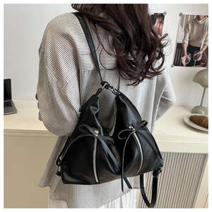 กระเป๋าสะพายไหล่ผู้หญิงรุ่นใหม่ สไตล์เกาหลี หนัง PU แต่งโบว์ใต้วงแขน ดีไซน์นุ่มนวลทันสมัย ปิดด้วยซิป - Product Image 2