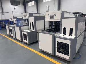 Machine de soufflage semi-automatique pour bouteilles d'eau en PET, fonctionnement stable, installation et entretien faciles - Product Image 2