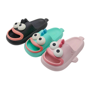 Ciabatte a forma di pesce divertenti, ciabatte a forma di lingua, ciabatte a forma di nuvola, ciabatte da donna con lingua che si bacia, ciabatte 3D divertenti e spesse a forma di cartone animato, antiscivolo - Product Image 2