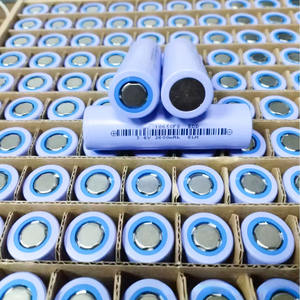 Batería de iones de litio <span class=keywords><strong>18650</strong></span> 2600mAh 3000mAh 3500mAh 1C 2C 3C Uso de descarga para herramientas eléctricas DIY Scooter - Product Image 1