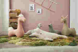 ของเล่นยัดนุ่นเด็กสำหรับตกแต่งห้อง,ของเล่นรูปสัตว์ตลกสำหรับเด็กของเล่นเด็ก Beluga Pouf - Product Image 2