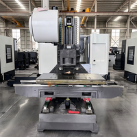 Centre d'usinage vertical CNC TENAKS VMC1580 haute précision, machine CNC 5 axes pour le métal