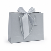 Sac cadeau de luxe en papier kraft fait main, recyclable, biodégradable et écologique, avec logo personnalisé, ruban, nœud et poignées en corde pour boutique