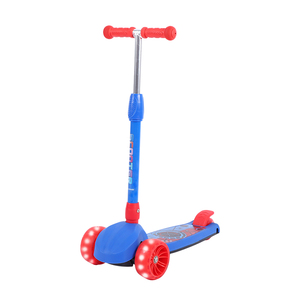 Patinete plegable portátil <span class=keywords><strong>monopatin</strong></span> de 3 ruedas scooter para  niños con luz en yiwu led y música 2022 - Product Image 2