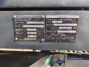 Excavatrice hydraulique sur chenilles Volvo d'occasion les plus vendues Excavatrice EC140 EC140DL Machine de construction - Product Image 2