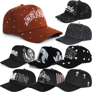 Casquettes de baseball personnalisées en suède noir de haute qualité HBA54, 5 panneaux, doublure en satin, broderie, strass, avec logo personnalisé - Product Image 1