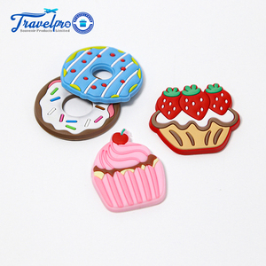 공장 도매 3D PVC 소프트 고무 도넛 모양 냉장고 자석 판촉 선물 냉장고 자석 - Product Image 4