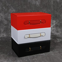 Boîte cadeau pliante magnétique en carton rigide de luxe avec logo personnalisé, boîte d'emballage de type valise avec poignée pour vêtements de mariage