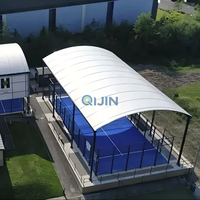 Système de terrain de padel commercial extérieur, structure de toit professionnelle, solution personnalisée, structure en acier, mur en verre de sécurité