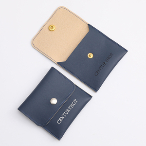 Pochette de luxe en PU gaufrée avec logo personnalisé pour bijoux, emballage cadeau pour bague, pochette en cuir rose avec rabat pour bijoux - Product Image 4