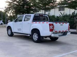 2015 Rui <span class=keywords><strong>Mai</strong></span> Super Luxury Diesel Pickup 2.8T 2WD Trasmissione Manuale Motore JE493ZLQ4C Usato Pelle Scuro R16 Luci LED Sinistre - Product Image 5