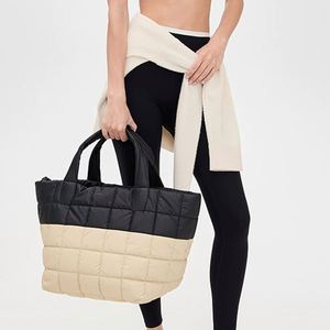 Custom Quilted Design Medium <b>Tote</b> Bag Women's Water-Resistant Nylon Shopping Beach Handbag with <b>Zip</b> for Summer Outdoor Travel - Product Image 5