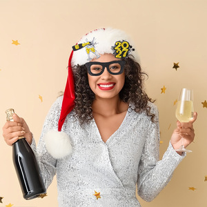 Lunettes Glamour Noires et Dorées 2027 – Accessoires de Décoration pour Réveillon du Nouvel An, Cabine Photo et Cadeaux pour Fêtes Thématiques - Product Image 6