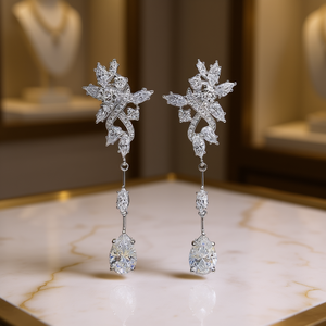 Boucles d'oreilles pendantes en or blanc avec zircon taillé en poire et strass, sertissage griffe, bijoux romantiques de mariage pour femme - Product Image 2