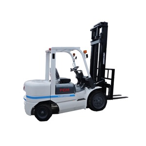 2023 High Quality Used TCM 3T Diesel Forklift White Original From Japan Diesel Engine Low Hours - Product Image 1