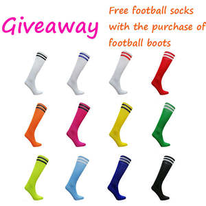 <span class=keywords><strong>Crampons</strong></span> <span class=keywords><strong>De</strong></span> Football originaux d'entraînement personnalisés, chaussures <span class=keywords><strong>De</strong></span> Football Zapatos <span class=keywords><strong>De</strong></span> Futbol, goujon <span class=keywords><strong>pour</strong></span> les élèves - Product Image 2