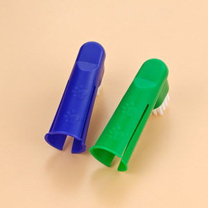 Ensemble de brosses à dents pour animaux de compagnie, brosse à doigts à double tête pour chien et chat, kit de nettoyage des dents en plastique avec poils blancs - Product Image 3