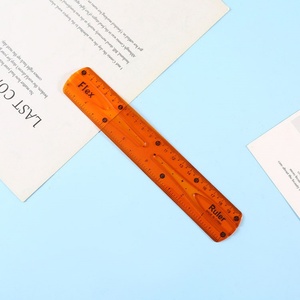Regla Recta Flexible de Plástico Ecológico de Alta Calidad Marca SURWIN de 20 cm para Estudiantes, Uso Promocional - Product Image 6