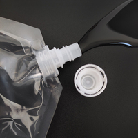 Vente en gros de sachets de boisson en plastique transparent de 4 oz (100 ml) avec bec verseur et bouchon