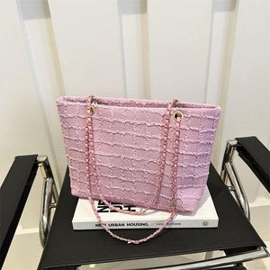 กระเป๋าโท้ทผู้หญิงใบใหญ่ กระเป๋าสะพายแฟชั่นดีไซน์เนอร์ กระเป๋าหรูสำหรับเดินทาง กระเป๋าถือผู้หญิง - Product Image 4