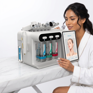 เครื่องพ่นออกซิเจนสำหรับผิวหน้า 8 หัว พร้อมระบบ Aqua Dermabrasion ช่วยฟื้นฟูผิว ลดเลือนริ้วรอย ทำความสะอาดผิวอย่างล้ำลึก และช่วยให้ผิวขาวกระจ่างใส - Product Image 1