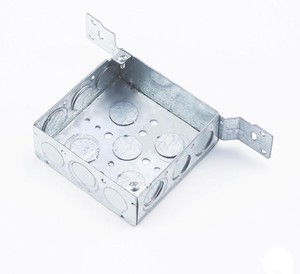 Hộp Octagon, 4 Inch, Mặt Đất Nâng Cao 1-1/2 Inch Sâu 1/2 Inch Và Loại Trực Tiếp Bên 3/4 Inch, Kết Thúc Màu Xám - Product Image 6