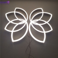 Panneau acrylique personnalisé avec lettres lumineuses LED frontales, résistant aux intempéries, en acier inoxydable, pour enseignes commerciales et vitrines.
