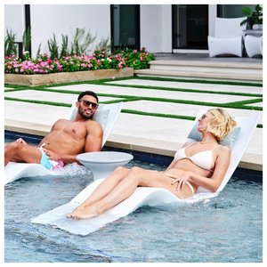 Moderna Piscina Exterior Espreguiçadeira PE <span class=keywords><strong>Fiberglass</strong></span> Pool <span class=keywords><strong>Chair</strong></span> Piscina Exterior Espreguiçadeira LEDGE Chaise Lounge <span class=keywords><strong>Chair</strong></span> - Product Image 5
