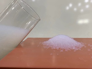 Matériau <span class=keywords><strong>isolant</strong></span> d'aérogel de poudre d'aérogel de silice d'isolation thermique pour le remplissage de conservation de la chaleur - Product Image 3