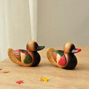 Figurines de canards en bois, 2 pièces, en pin, fabriquées à la main, style méditerranéen, décoration de chambre à coucher - Product Image 2