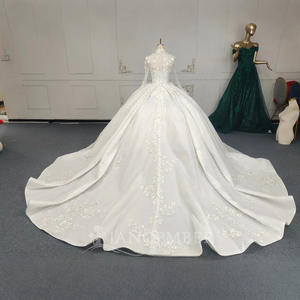 Vestido de Novia con Apliques de Cuentas de Color Marfil de Lujo ANY38, Cristal Natural, Flores 3D, Estilo Princesa con Cola de Capilla - Product Image 5