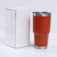 Canette de bière imprimée gravée au laser personnalisée OEM de 30 onces d'isolation vierge scellée sous vide gobelet de camping de qualité supérieure avec paille