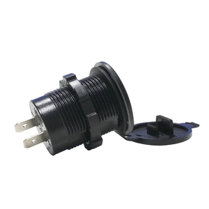 ที่ชาร์จในรถยนต์แบบติดตั้งบนแผง 12V 24V ชาร์จเร็ว 15.5W USB-C USB-A ช่องเสียบคู่ สำหรับรถบัส เรือ และยานพาหนะทางน้ำ - Product Image 3