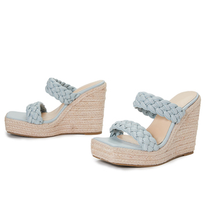 Nouvelles sandales plates tissées respirantes à talons hauts pour femmes 2022, idéales pour l'été, avec fonctionnalités d'augmentation de la taille et antidérapantes - Product Image 4
