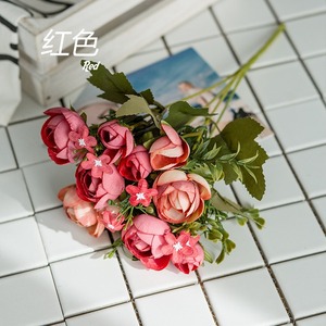 Bouquet de camélias artificiels Haiyi Handicrafts, 10 têtes, fleurs en soie, décoration de mariage et de maison, style bourgeon de thé rose - Product Image 3