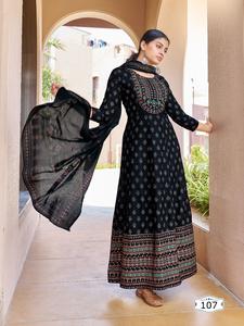 Nouveauté vêtements indiens et pakistanais robe longue rayonne lourde imprimée avec Dupatta pour mariage et fête - Product Image 6