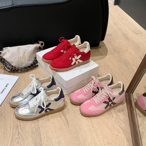 Nouvelles Chaussures de Sport Décontractées Polyvalentes Tendance à Semelle Souple Édition Limitée Classique 2026 - Product Image 3
